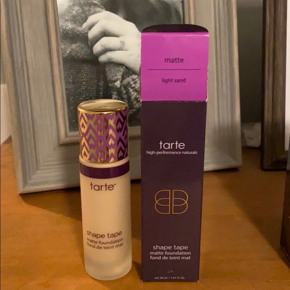 NEW Tarte Shape Tape Foundation Light Sand, Matte